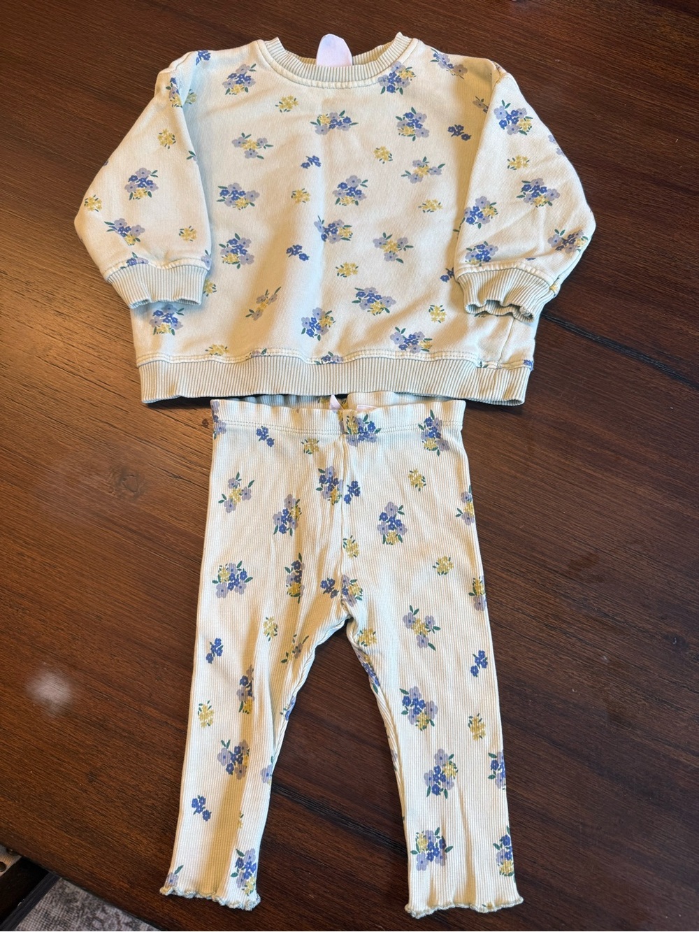 Kids Floral Cream Two-Piece Pajama Set - Blue & Yellow Flowers Zara